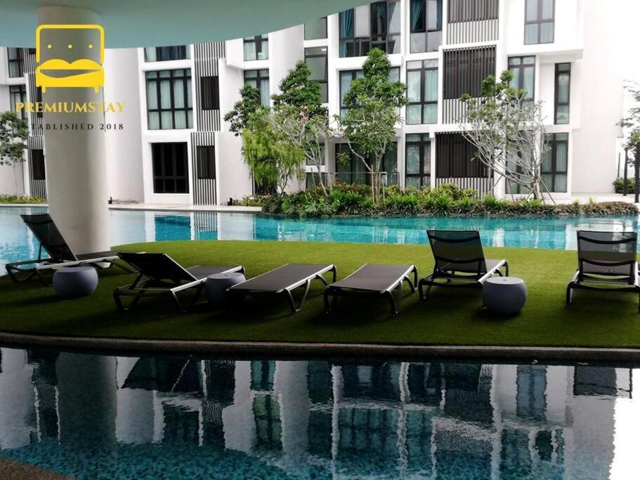 H2O Retreat Studio Home 5Min To Lrt By Premium Stay Petaling Jaya Eksteriør bilde