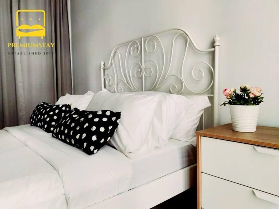 H2O Retreat Studio Home 5Min To Lrt By Premium Stay Petaling Jaya Eksteriør bilde