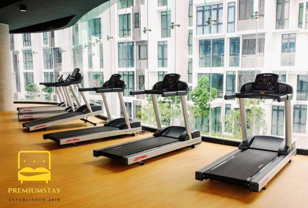 H2O Retreat Studio Home 5Min To Lrt By Premium Stay Petaling Jaya Eksteriør bilde