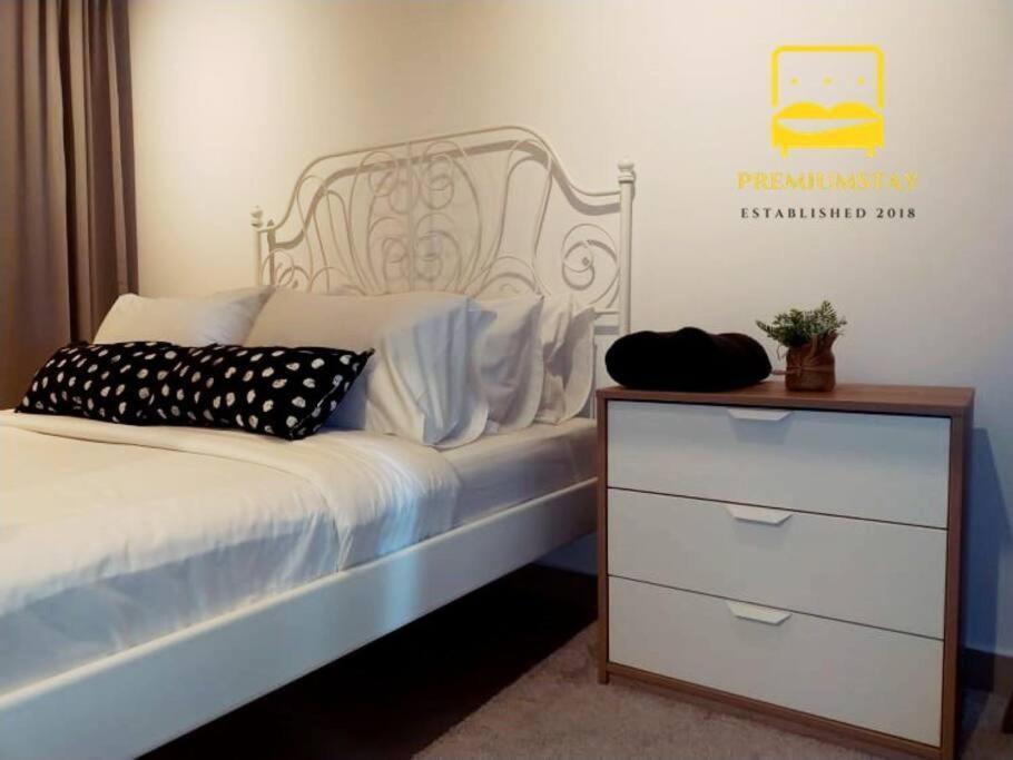 H2O Retreat Studio Home 5Min To Lrt By Premium Stay Petaling Jaya Eksteriør bilde