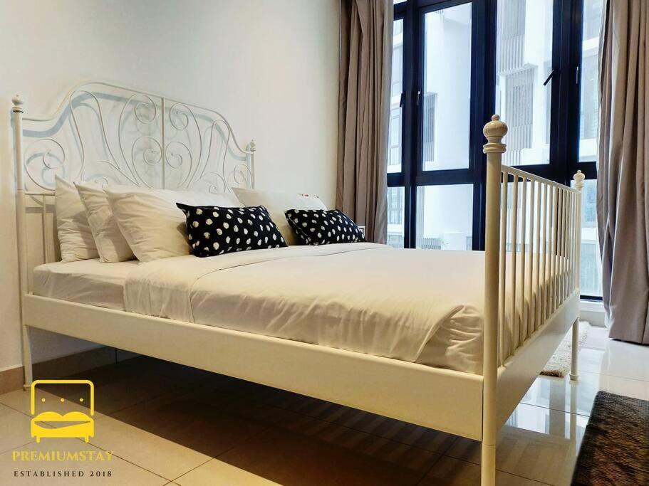 H2O Retreat Studio Home 5Min To Lrt By Premium Stay Petaling Jaya Eksteriør bilde