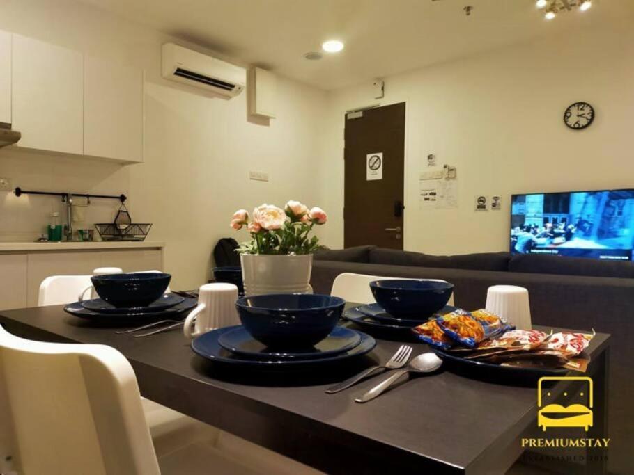 H2O Retreat Studio Home 5Min To Lrt By Premium Stay Petaling Jaya Eksteriør bilde